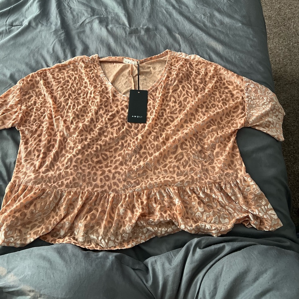 Nwt boutique shirt
